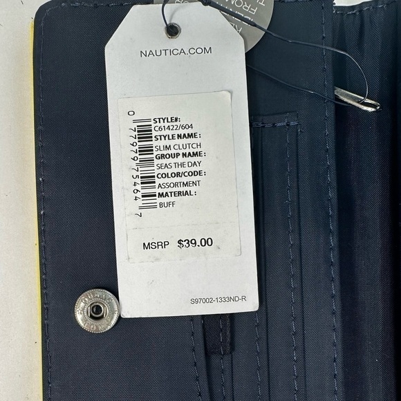 NWT  Logo Nautica Woman’s Wallet Brand With RFID Blocker - Picture 9 of 9